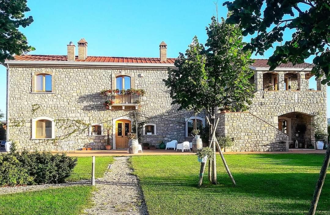 Masseria Fontana Dei Fieri Pietrelcina Exterior foto